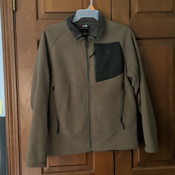 The North Face Other - Like new men's North face zip up